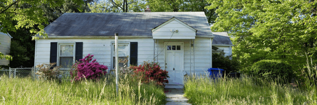 sell a house as is image